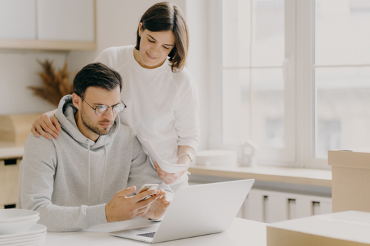 How to Discuss Finances with Your Spouse as a Stay-at-Home Mom